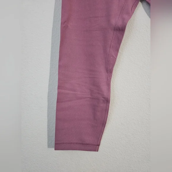 Lululemon Leggings - Picture 4 of 9